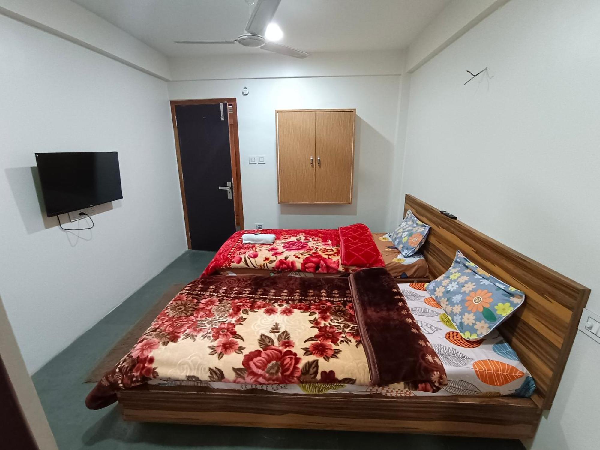 Shillong Perk Guest House Екстериор снимка