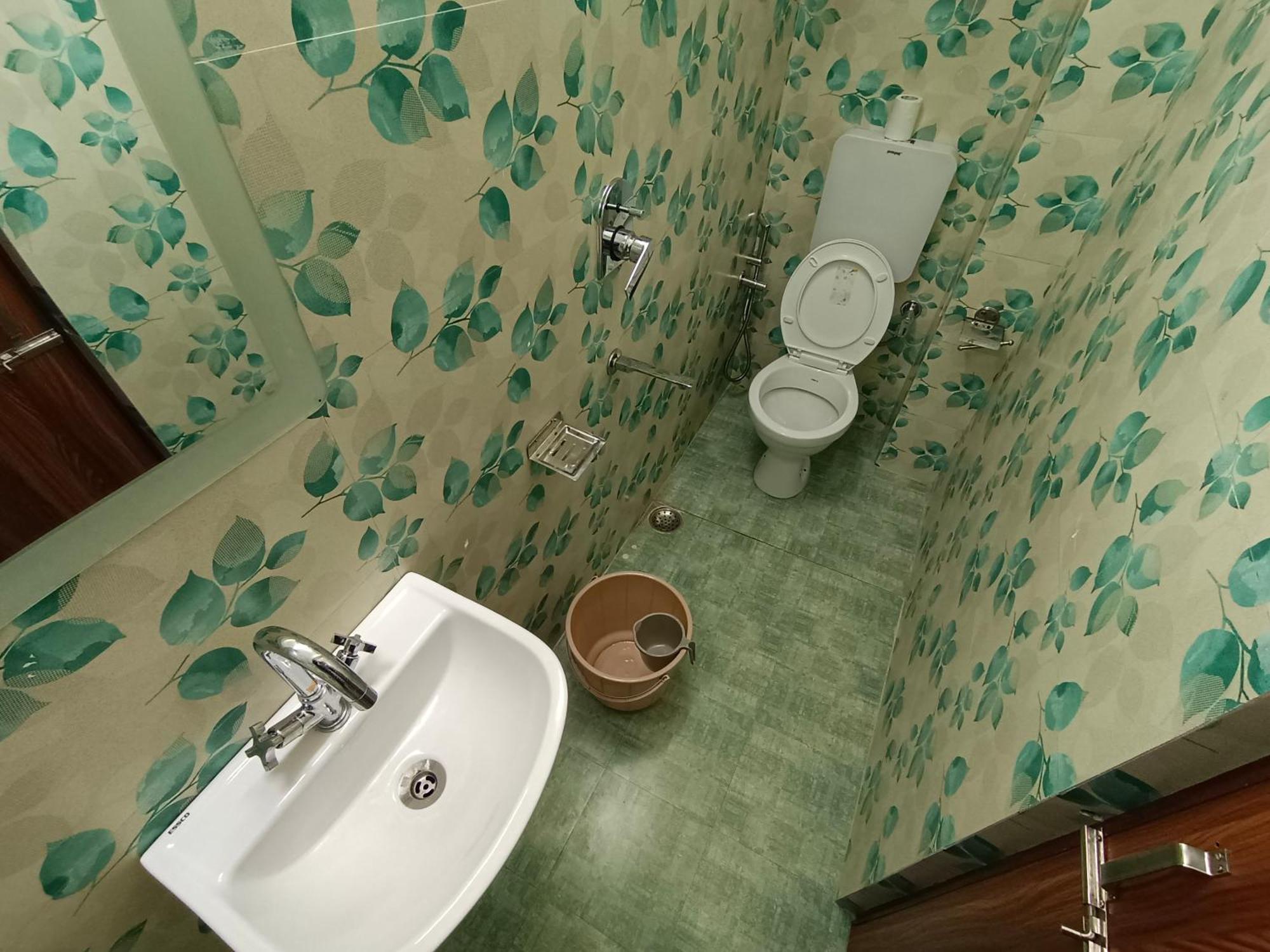 Shillong Perk Guest House Екстериор снимка