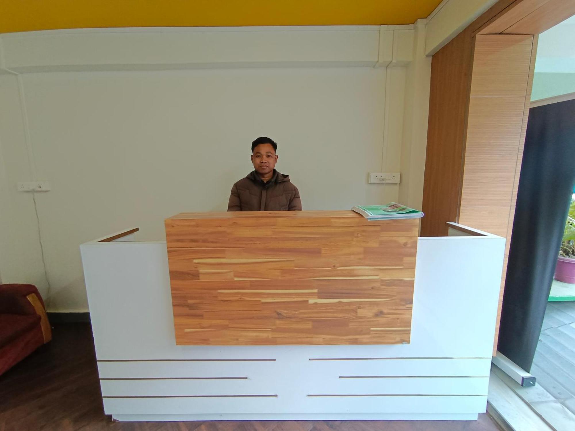 Shillong Perk Guest House Екстериор снимка